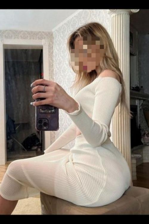 Проститутка Ира Инди, в Питере у метро Новочеркасская