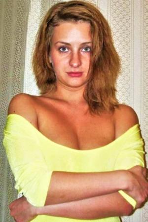 Проститутка Хасана, Питера у метро Шушары